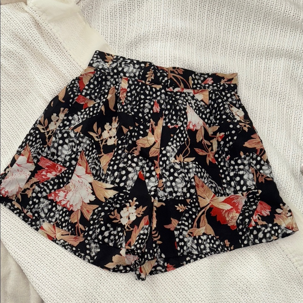 High-Waisted Black Floral Topshop Shorts (size 4)